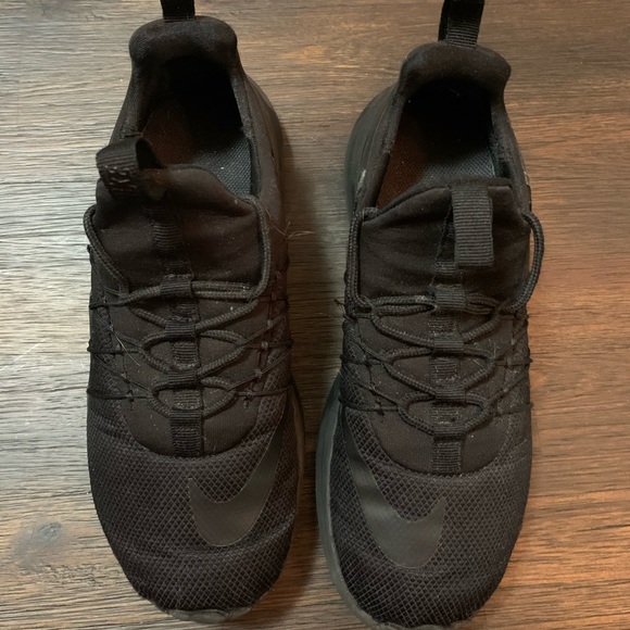 Nike Darwin sneakers - Picture 1 of 3